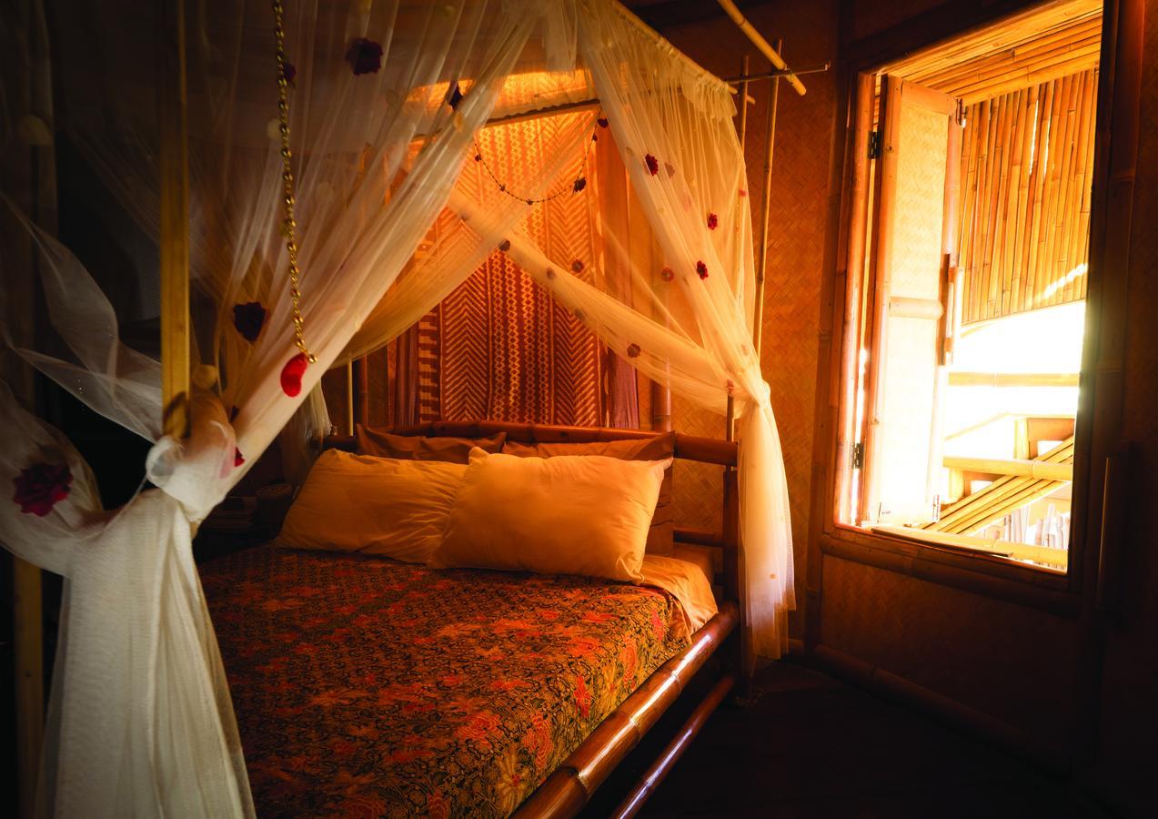 Paree Hut Resort Ko Si Chang Exterior foto